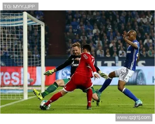 拜仁慕尼黑客场不敌沙尔克04，客场失利堪称惨败