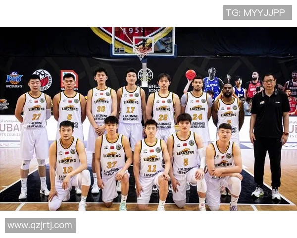 辽宁男篮大胜广东宏远,晋级总决赛 辽宁男篮大胜广东宏远,晋级总决赛