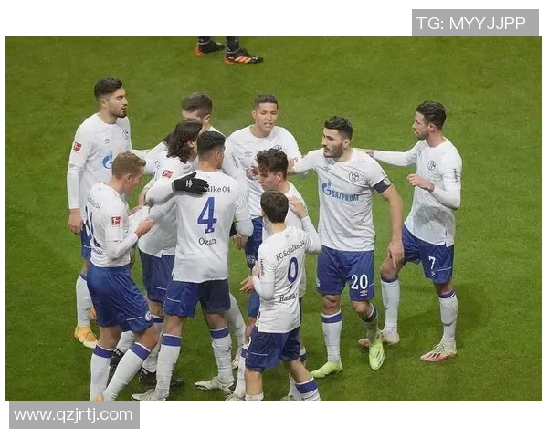 沙尔克04客场大胜,领先集团位置稳固 沙尔克04客场大胜,领先集团位置稳固