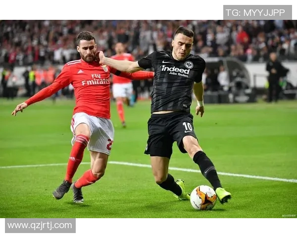 法兰克福客场小胜汉堡，提前锁定三甲位置的背后故事